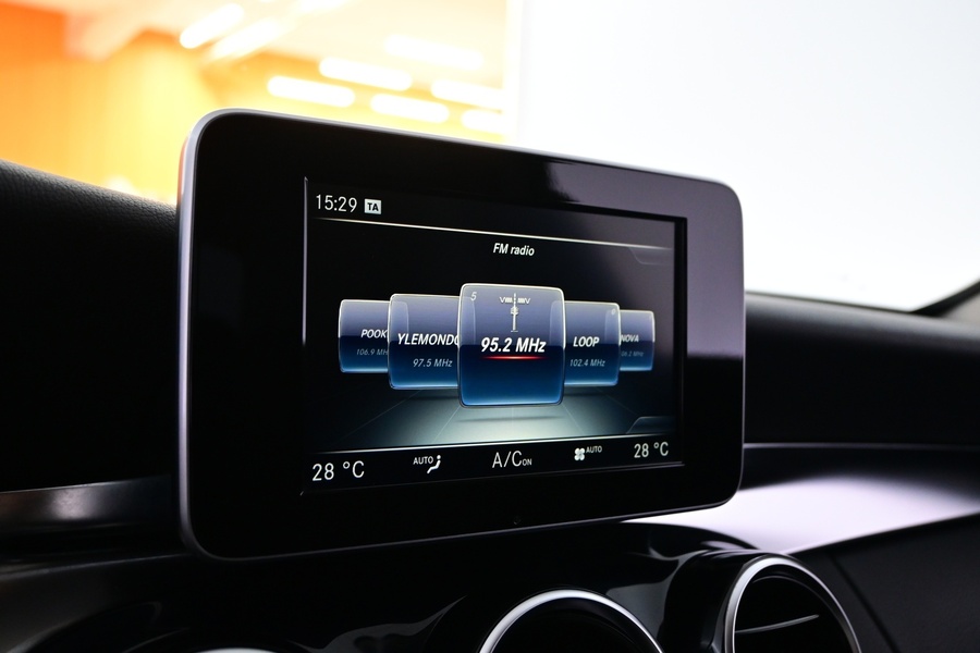 Mercedes-Benz C vaihtoauto