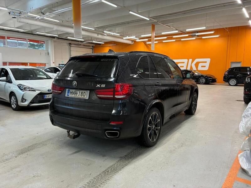 BMW X5 vaihtoauto