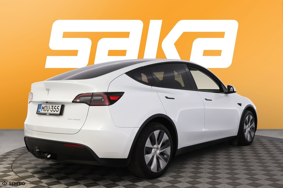 Tesla Model Y vaihtoauto