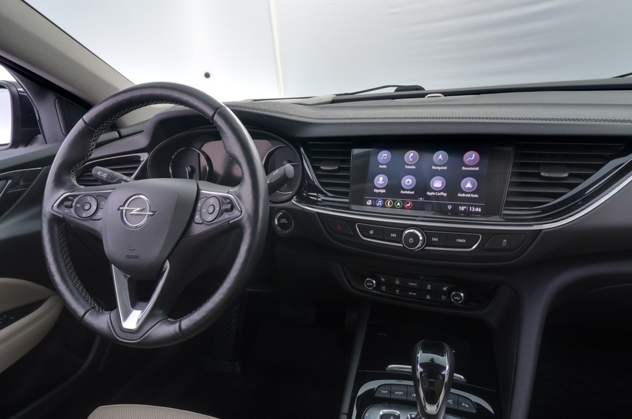 Opel Insignia vaihtoauto