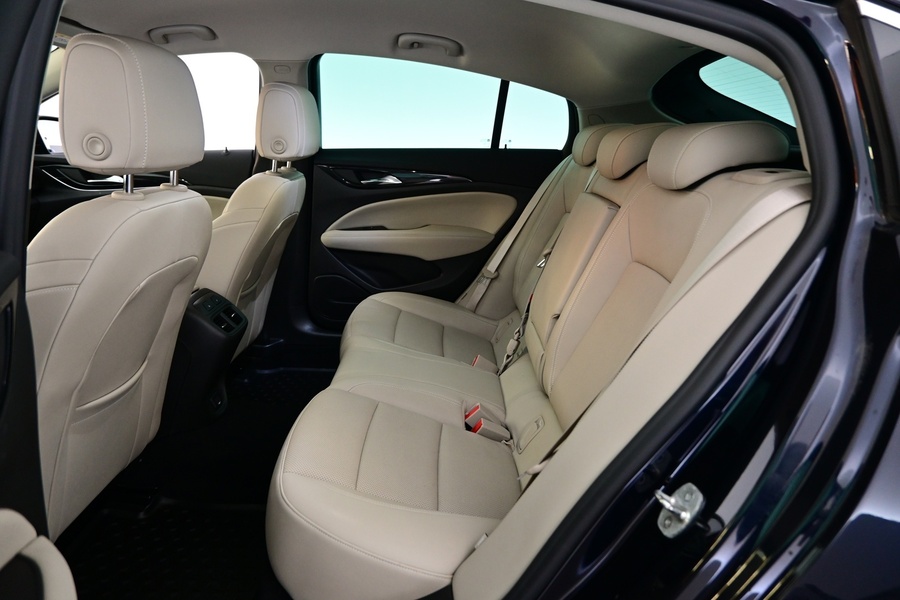 Opel Insignia vaihtoauto