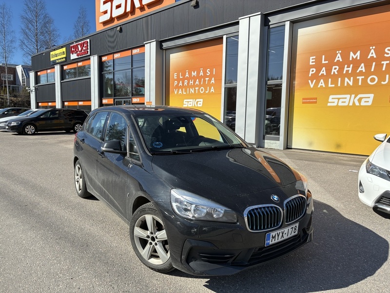 BMW 225 vaihtoauto