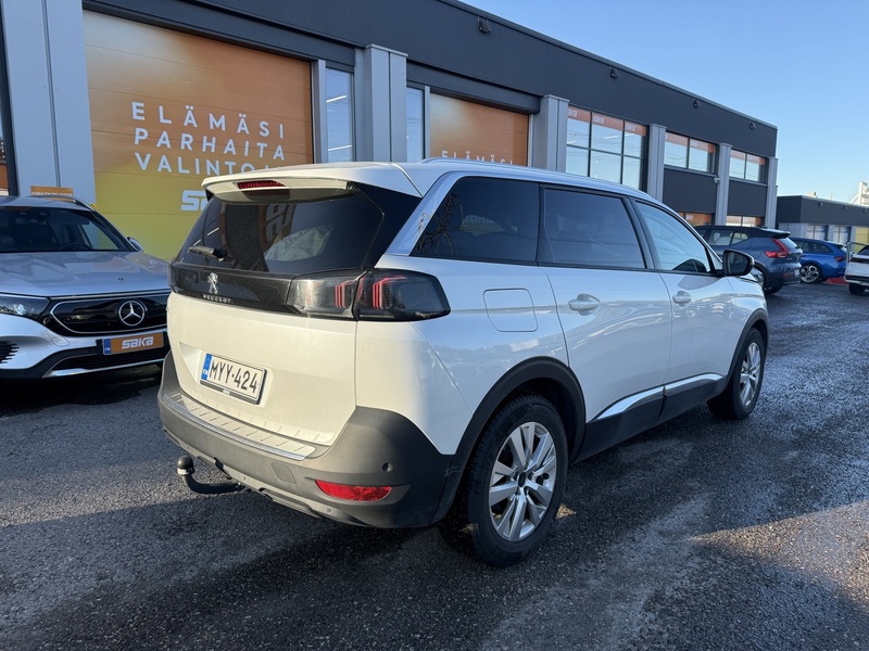 Peugeot 5008 vaihtoauto