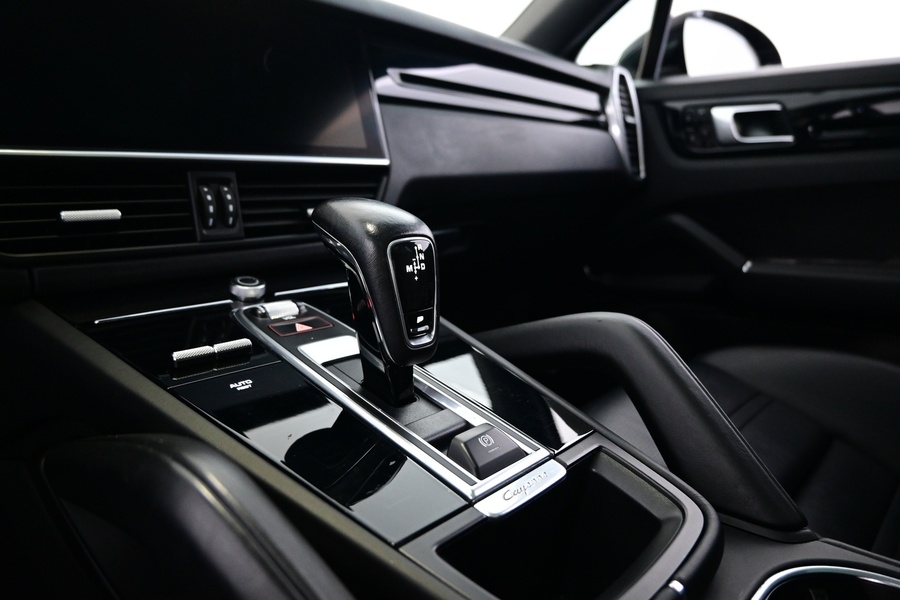 Porsche Cayenne vaihtoauto