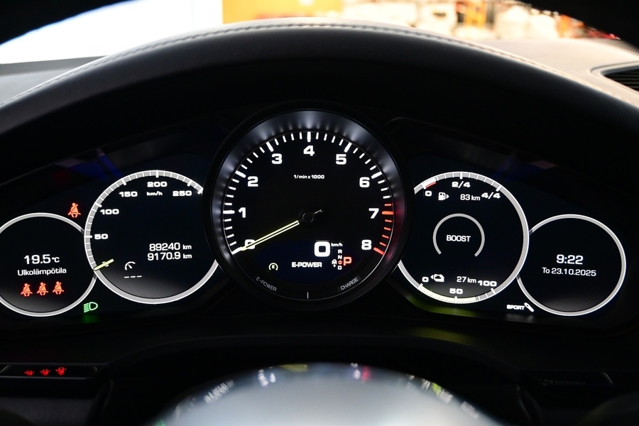 Porsche Cayenne vaihtoauto