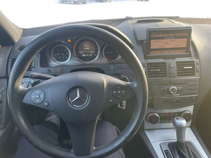 Mercedes-Benz C vaihtoauto