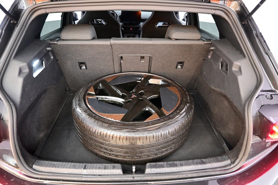 Cupra Born vaihtoauto