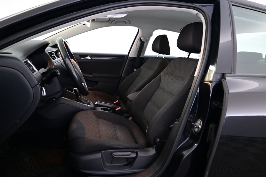 Volkswagen Jetta vaihtoauto