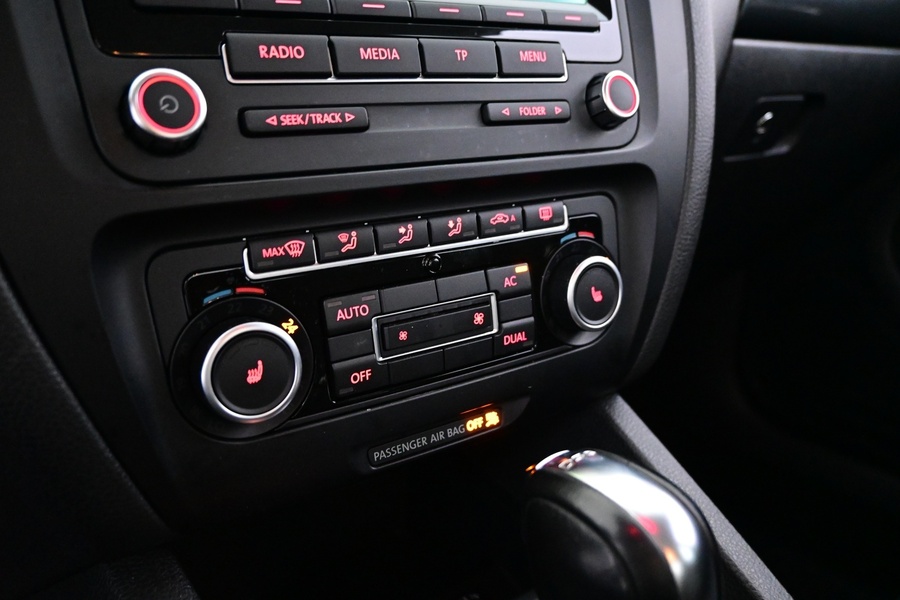 Volkswagen Jetta vaihtoauto