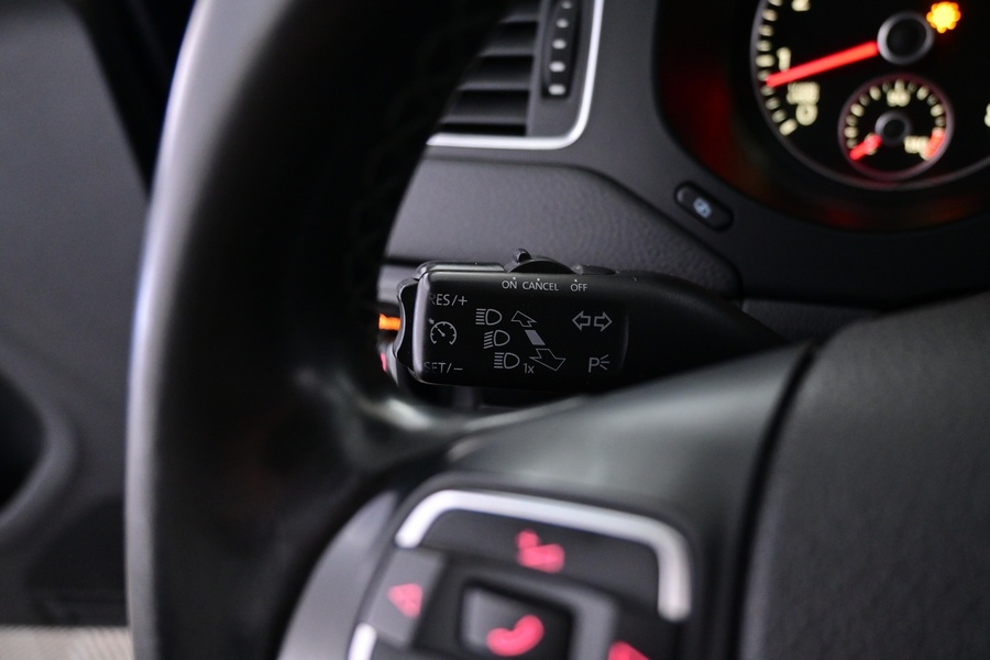 Volkswagen Jetta vaihtoauto