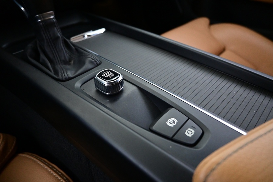 Volvo V60 Cross Country vaihtoauto