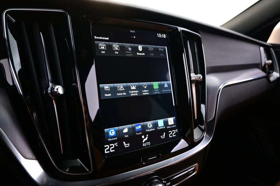 Volvo V60 Cross Country vaihtoauto