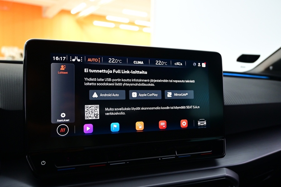 SEAT Leon Sportstourer vaihtoauto