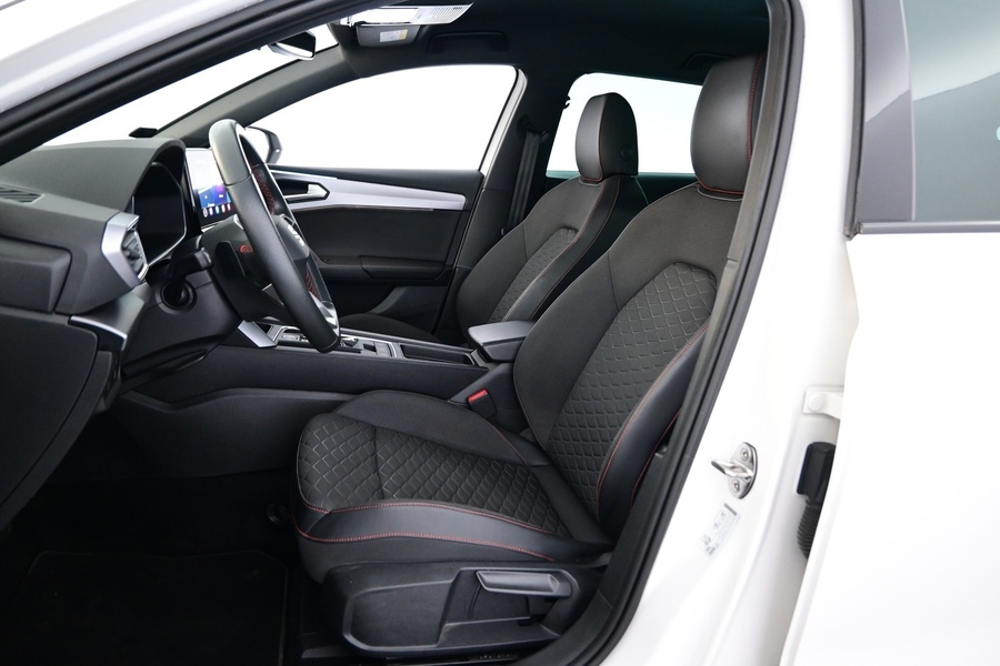 SEAT Leon Sportstourer vaihtoauto