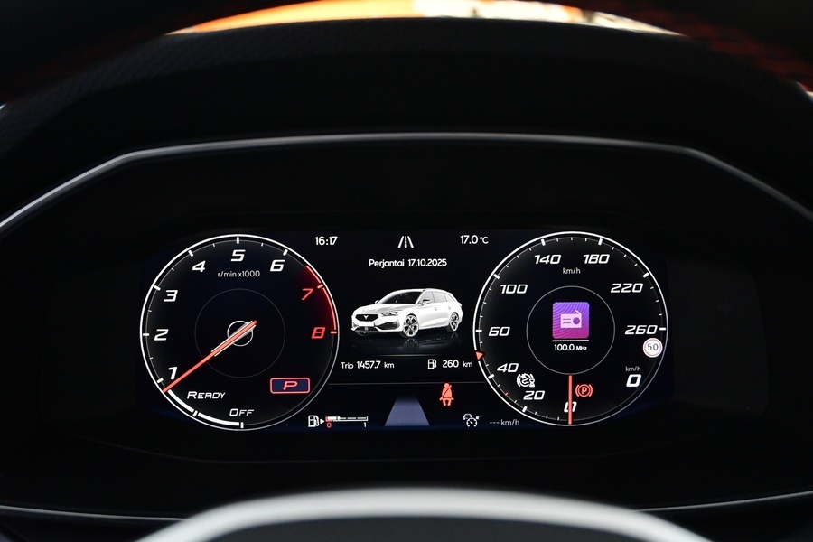 SEAT Leon Sportstourer vaihtoauto