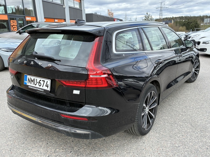 Volvo V60 vaihtoauto