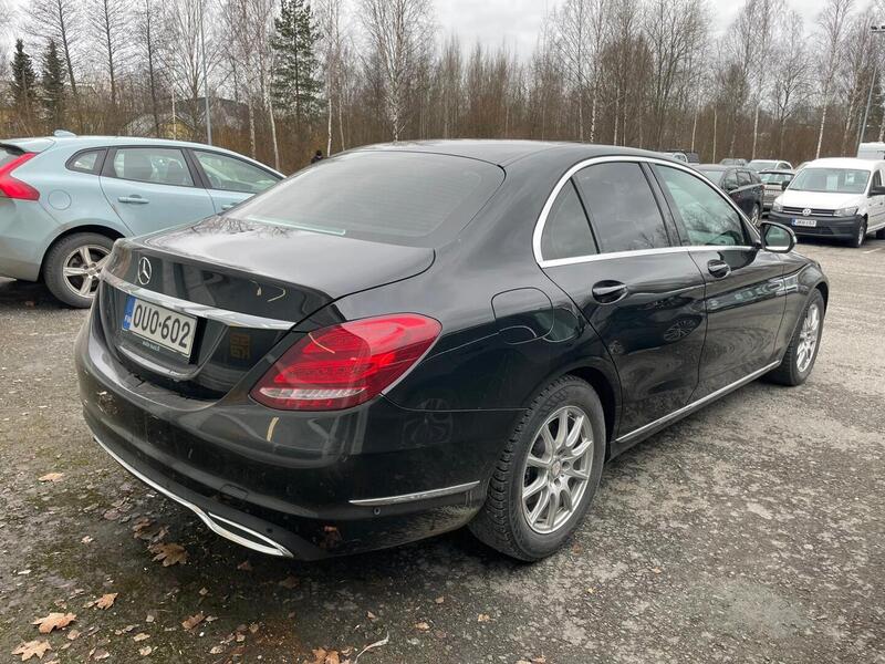 Mercedes-Benz C vaihtoauto