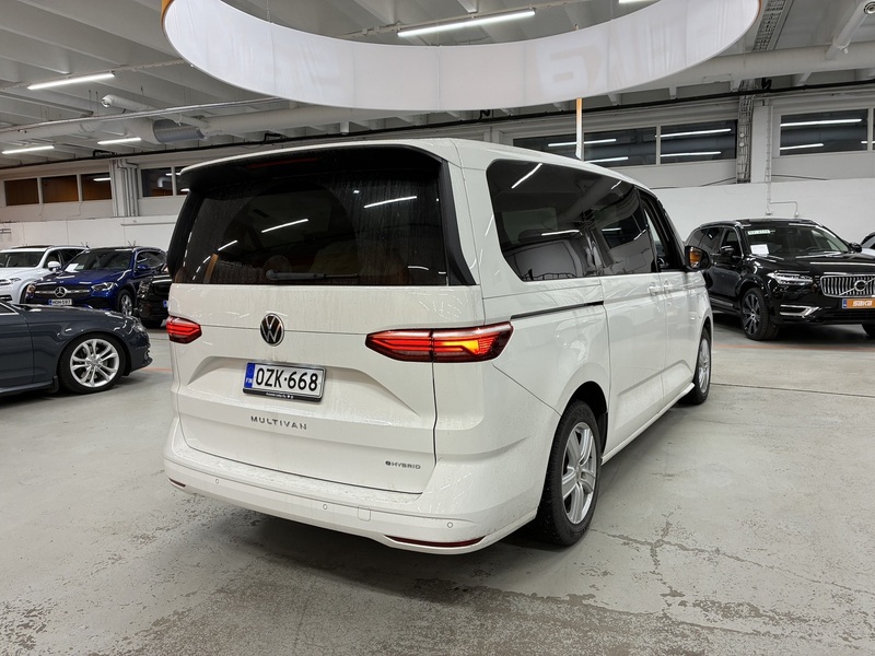 Volkswagen Multivan vaihtoauto