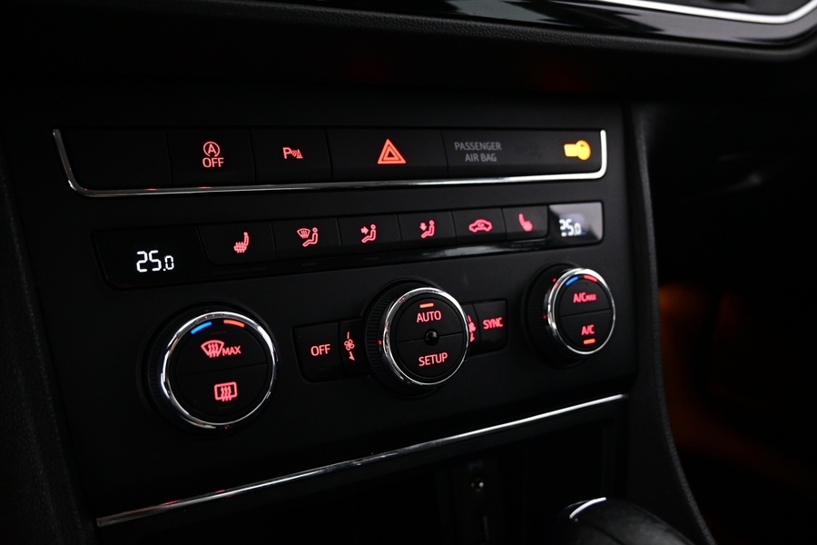 SEAT Leon vaihtoauto