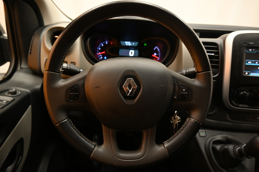 Renault Trafic vaihtoauto