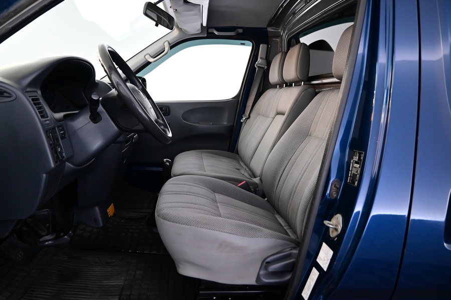 Toyota Hiace vaihtoauto