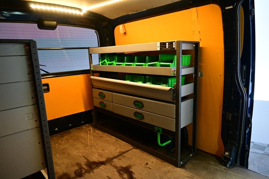 Toyota Hiace vaihtoauto