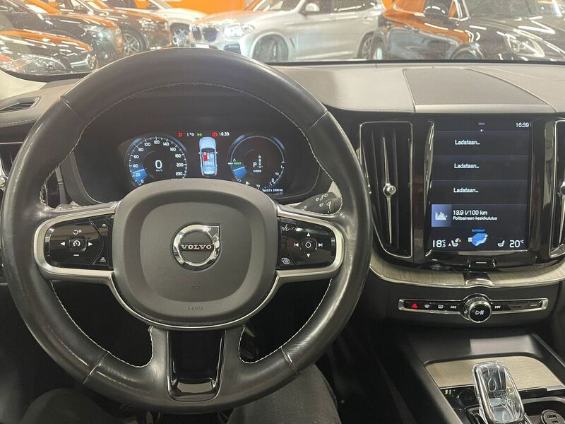 Volvo XC60 vaihtoauto