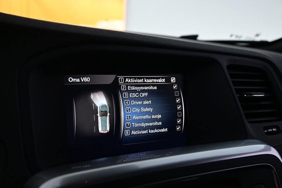 Volvo V60 vaihtoauto