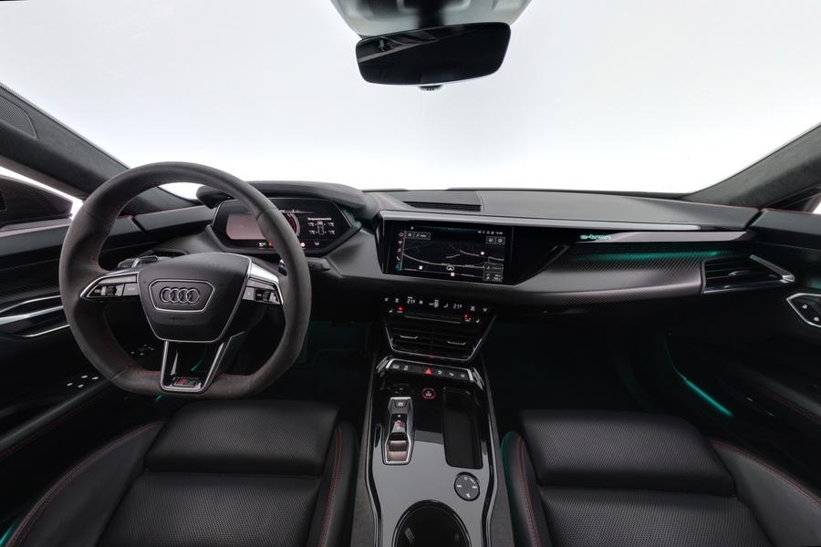 Audi e-tron GT vaihtoauto