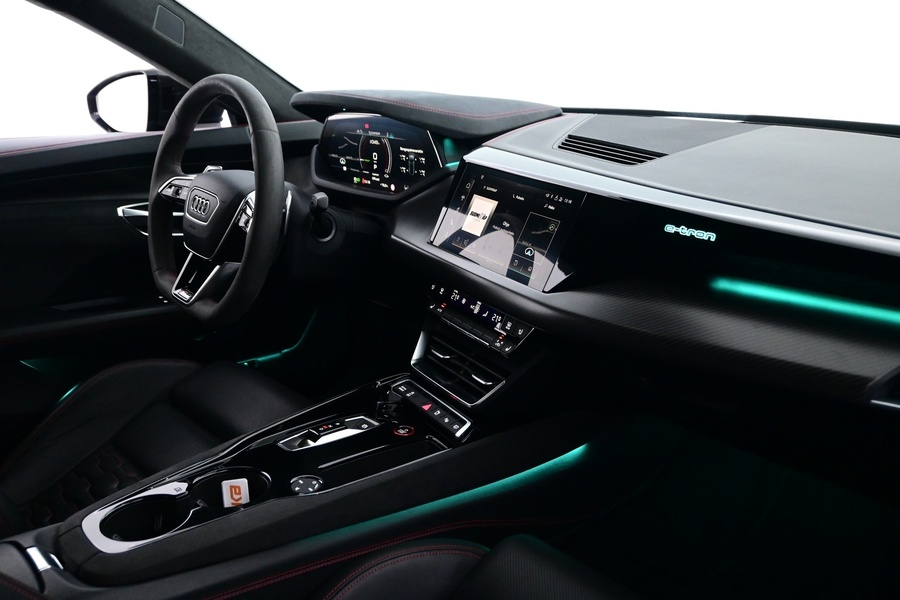 Audi e-tron GT vaihtoauto