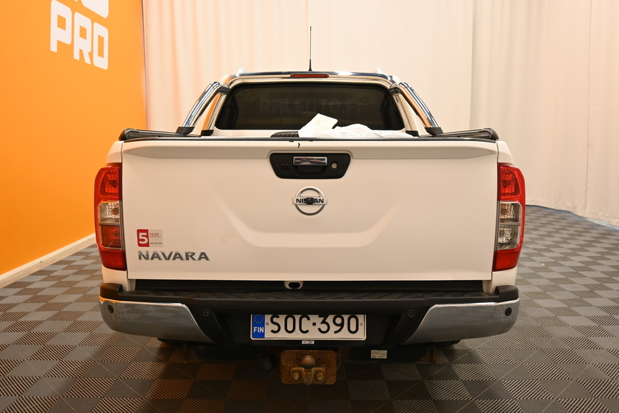 Nissan Navara vaihtoauto