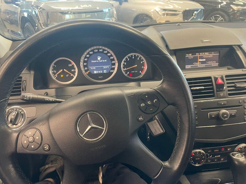Mercedes-Benz C vaihtoauto
