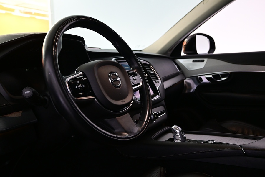 Volvo XC90 vaihtoauto