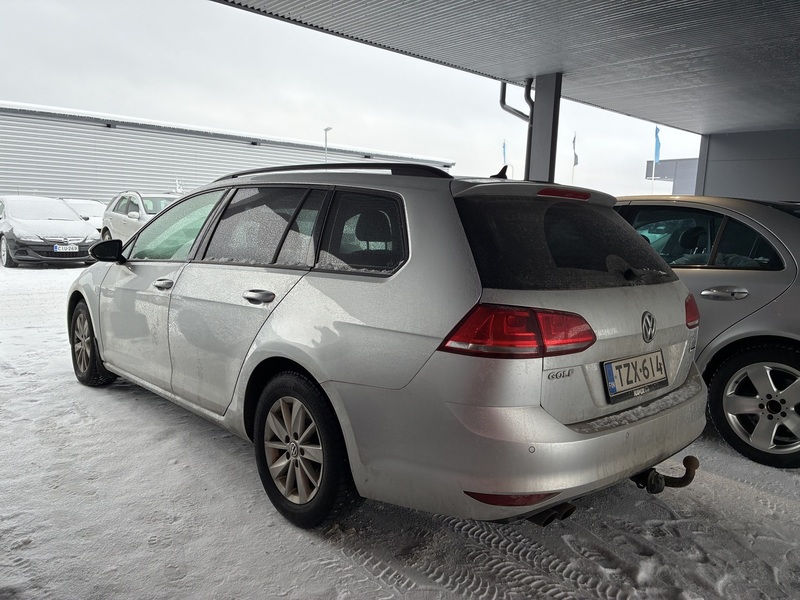 Volkswagen Golf vaihtoauto