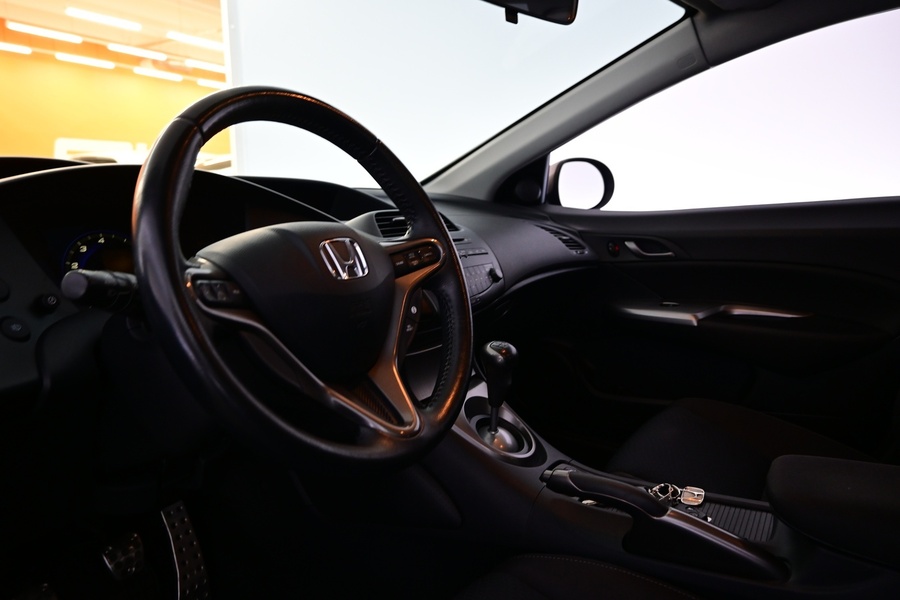 Honda Civic vaihtoauto