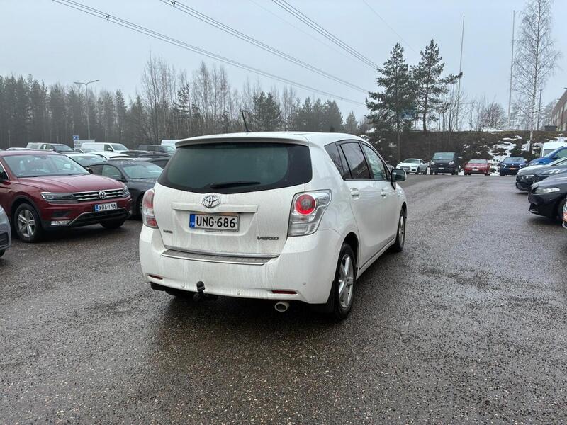 Toyota Verso vaihtoauto