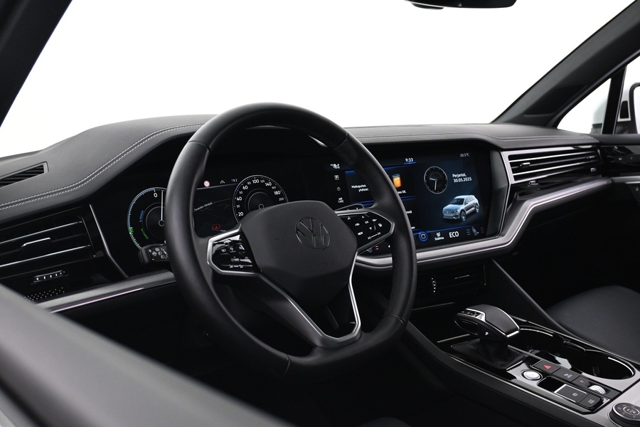 Volkswagen Touareg vaihtoauto