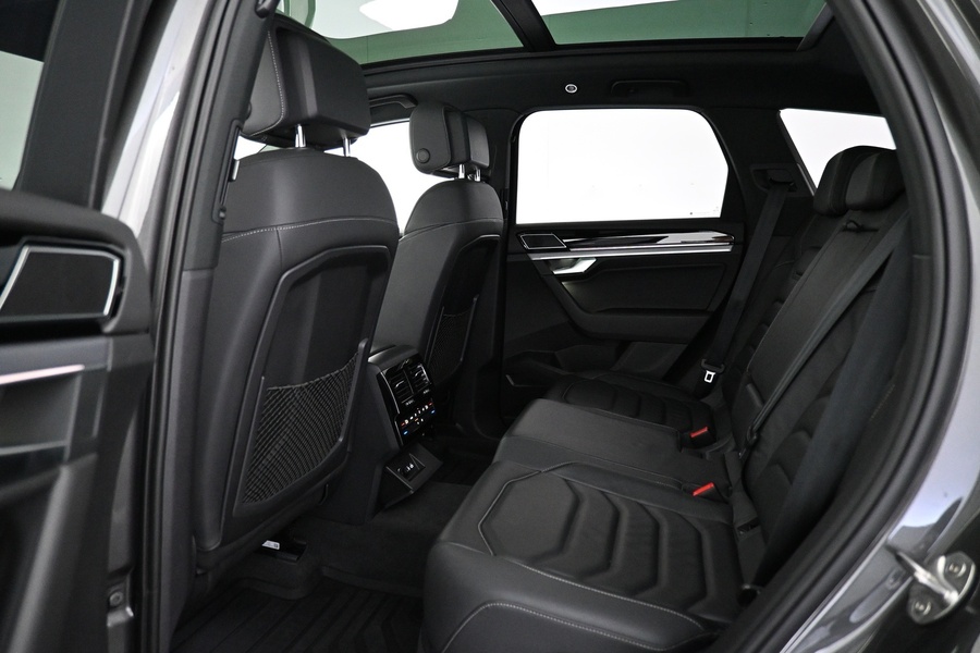 Volkswagen Touareg vaihtoauto