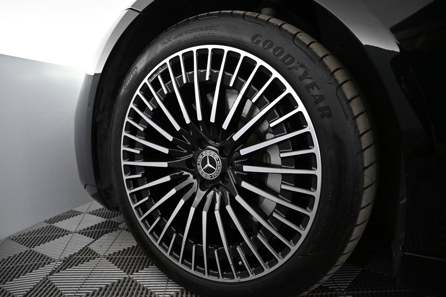 Mercedes-Benz EQS vaihtoauto