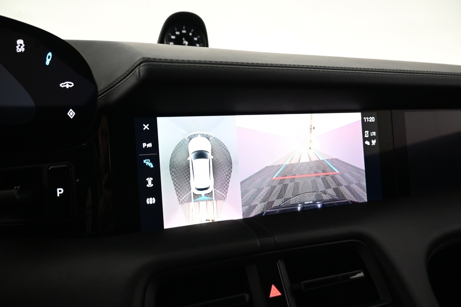 Porsche Taycan vaihtoauto