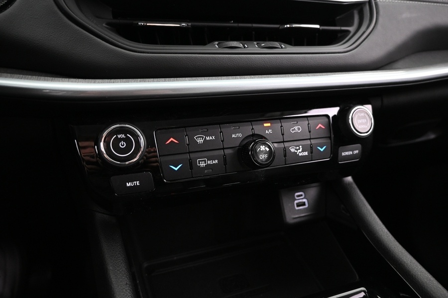 Jeep Compass vaihtoauto