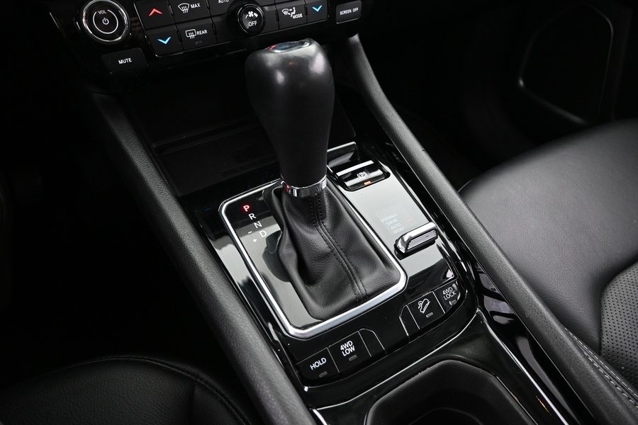 Jeep Compass vaihtoauto