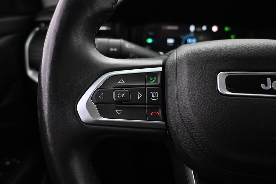 Jeep Compass vaihtoauto