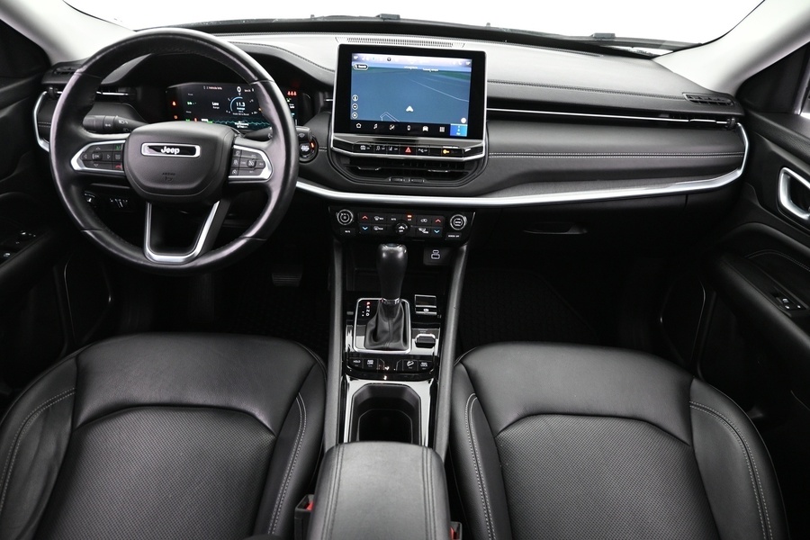 Jeep Compass vaihtoauto