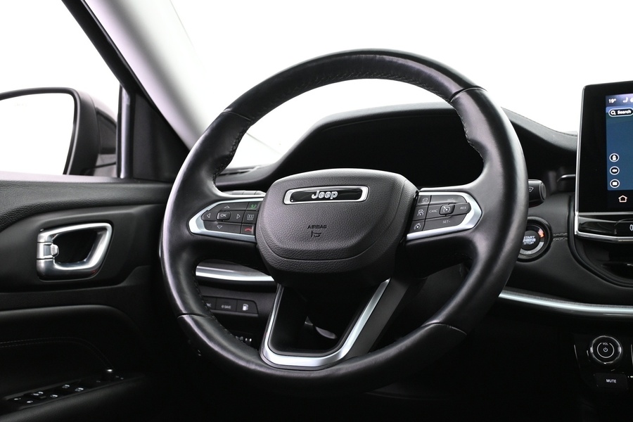 Jeep Compass vaihtoauto