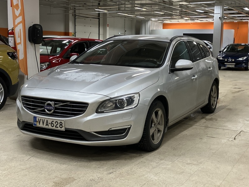 Volvo V60 vaihtoauto