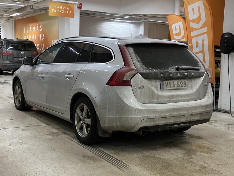 Volvo V60 vaihtoauto
