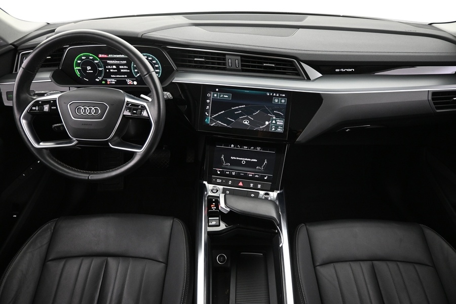 Audi Q8 e-tron vaihtoauto