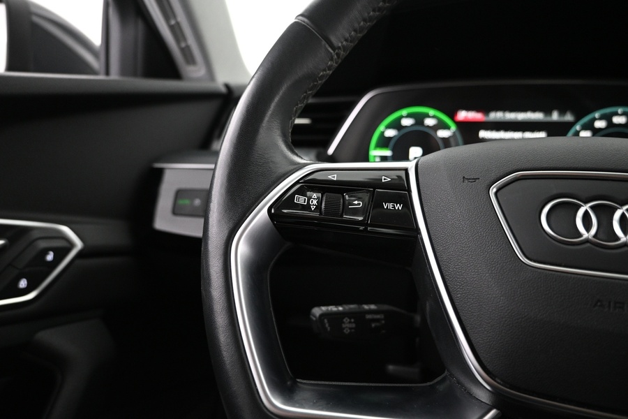 Audi Q8 e-tron vaihtoauto