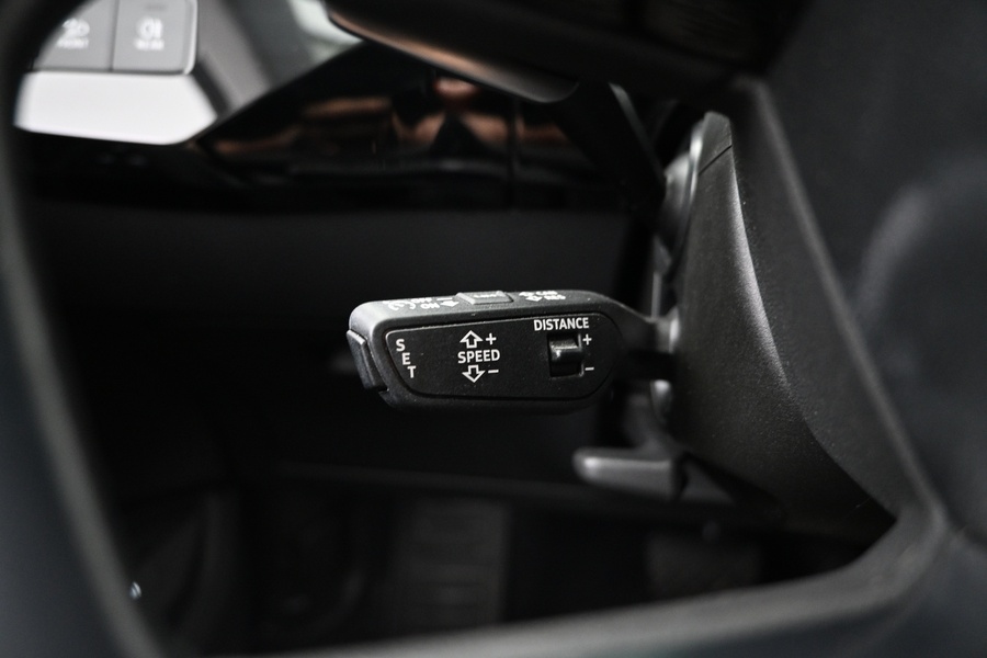 Audi Q8 e-tron vaihtoauto